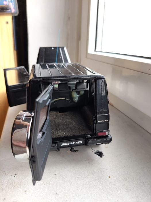 Macheta Mercedes G Class 1/18 Autoart
