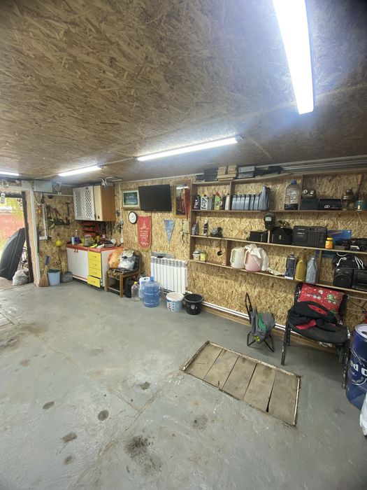 Продам гараж кооператив Волга!