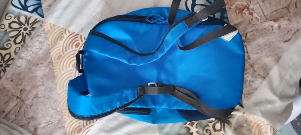 Продам розовый и синий рюкзак