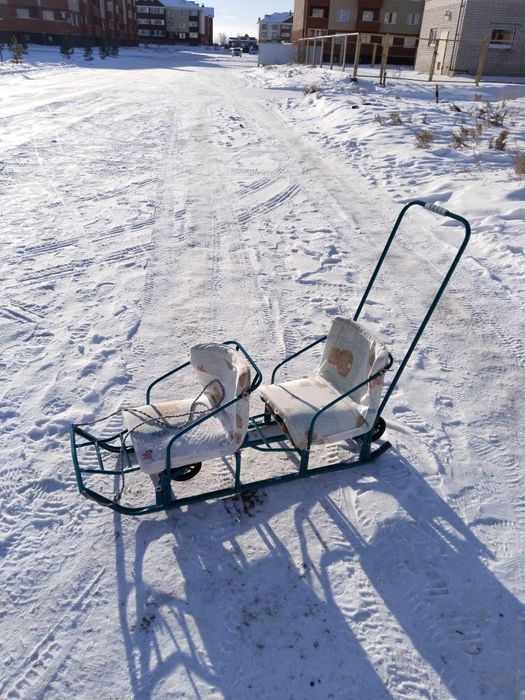 Продам двухместные сани