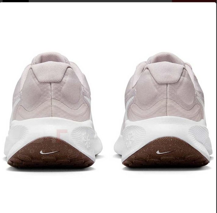 Nike  дамски N38