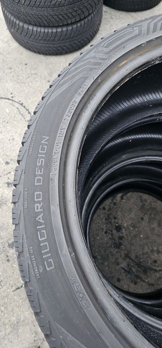 255 40 R 20 Vredestein iarna