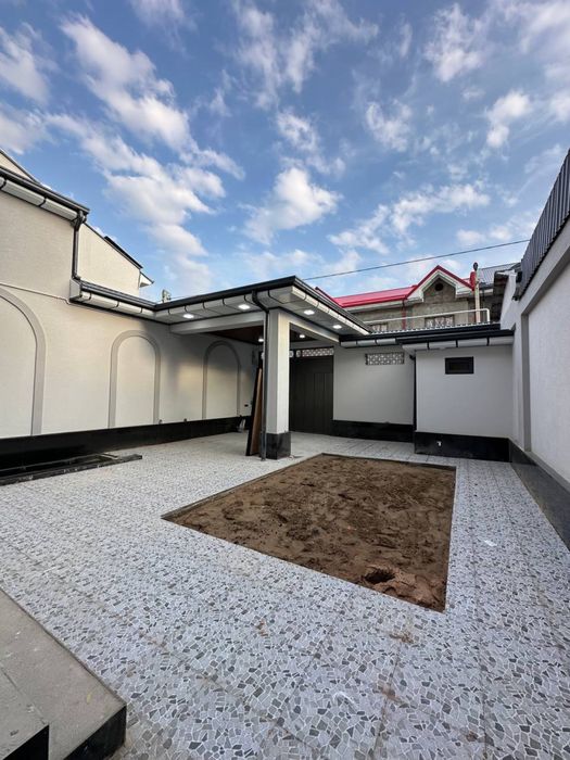 Uchaska Sotiladi 2 sotix 6 xona Sergeli Xonabod