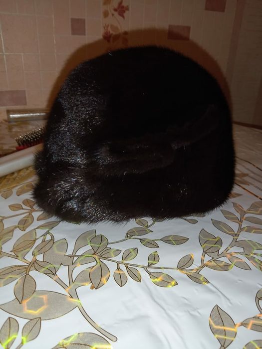 Продам норковую шапку