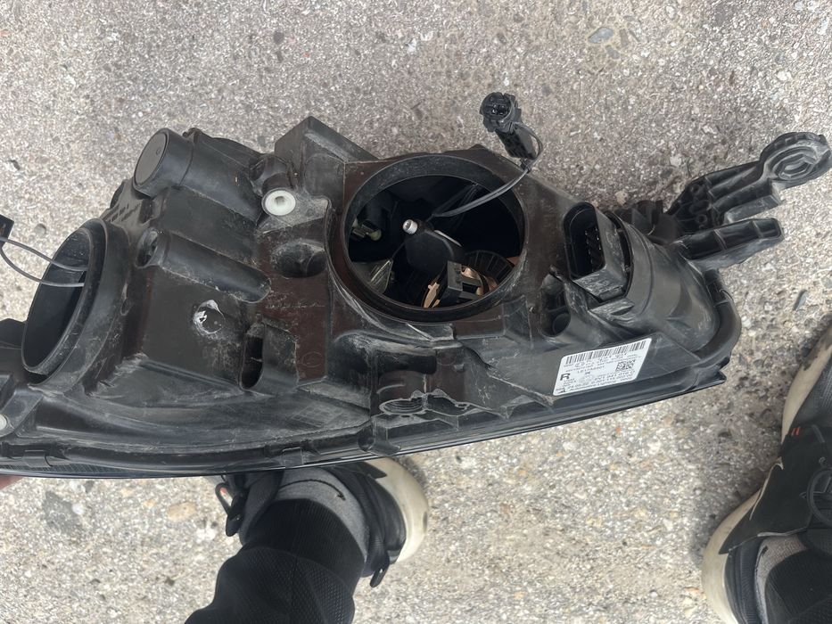 Фар за Skoda Fabia III Facelift/ Шкода Фабиа 3 Фейслифт