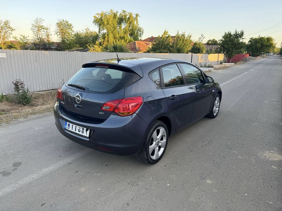OPEL Astra 2012 — imagine 2