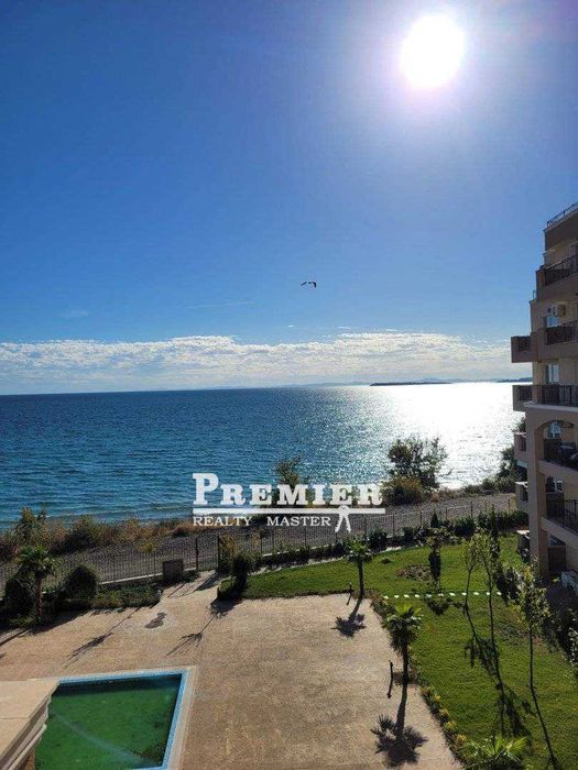 Продава се Двустаен апартамент в Свети Влас - 58 кв.м за 1871 €/кв.м - Снимка #1