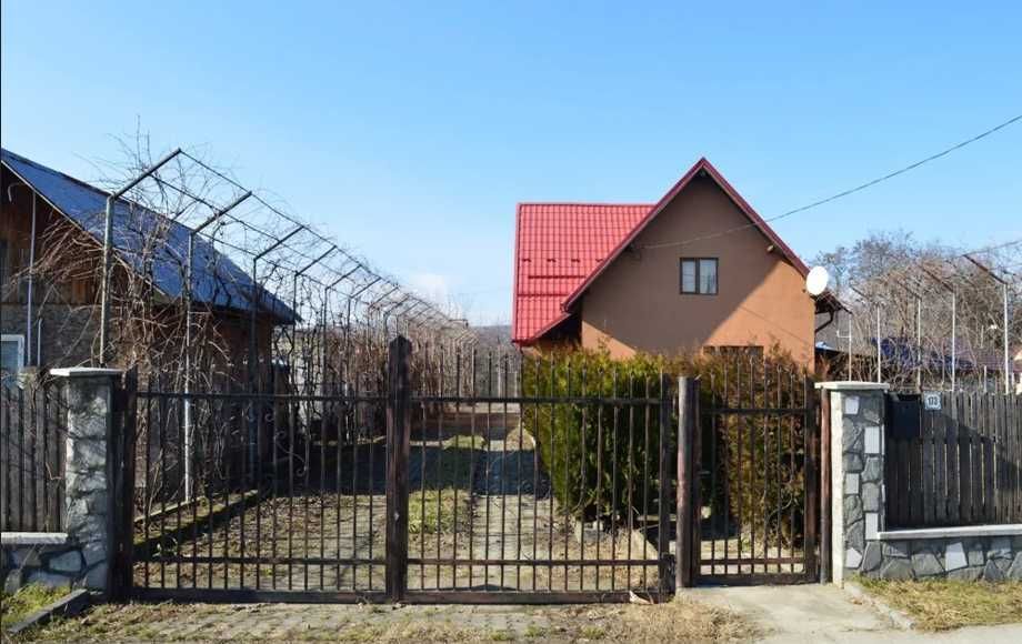 Casa + teren de vanzare in Gura Vitioarei