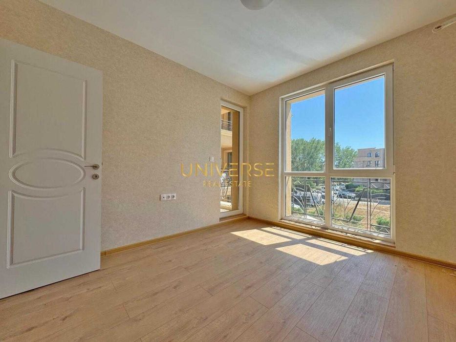 Продава се Двустаен апартамент в к.к. Слънчев бряг - 52 кв.м за 932 €/кв.м - Снимка #1