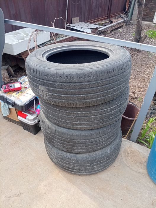 Шины летние 235,65,17