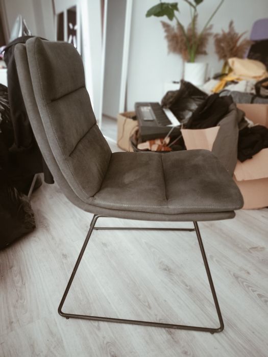 Scaun foarte confortabil textil