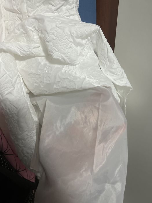 Белое платье новое