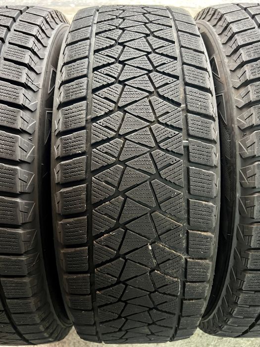 4бр Зимни Гуми 215 65 16 Bridgestone