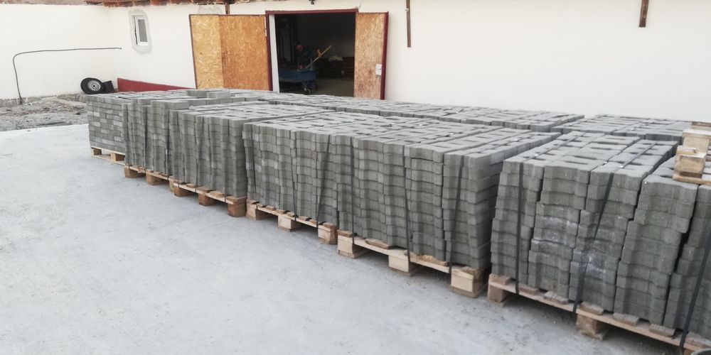 Pavele vibropresate si boltari