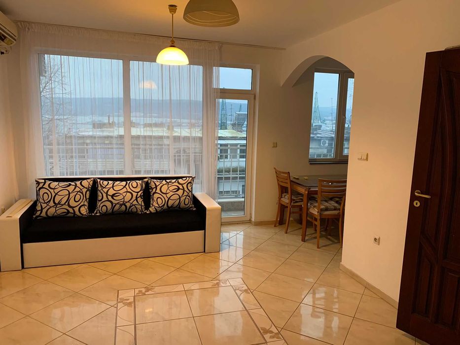 Дава се под наем Многостаен апартамент в Вълчедръм - 180 кв.м за 1200 € - Снимка #3