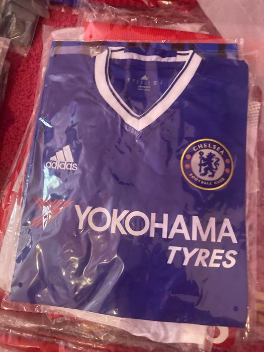 Футболни тениски 155бр само на едро