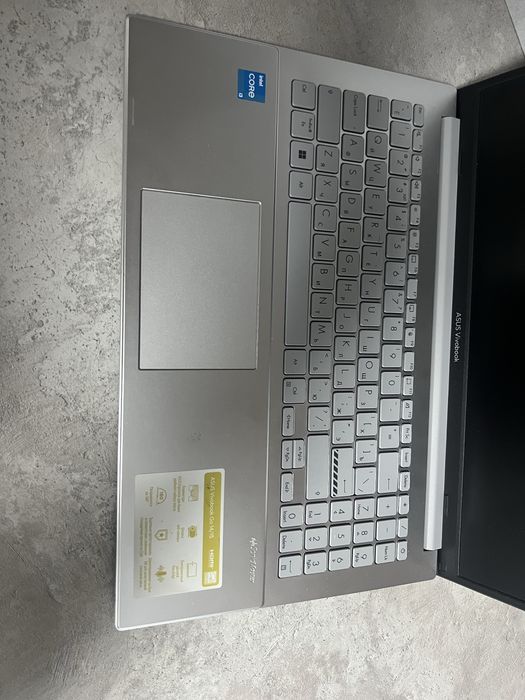 ASUS Vivobook E1504GA-BQ551