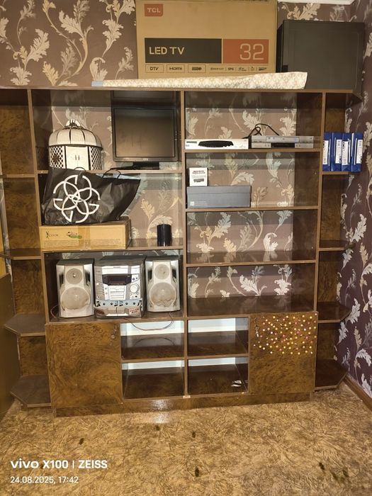 Шкаф стенка продается