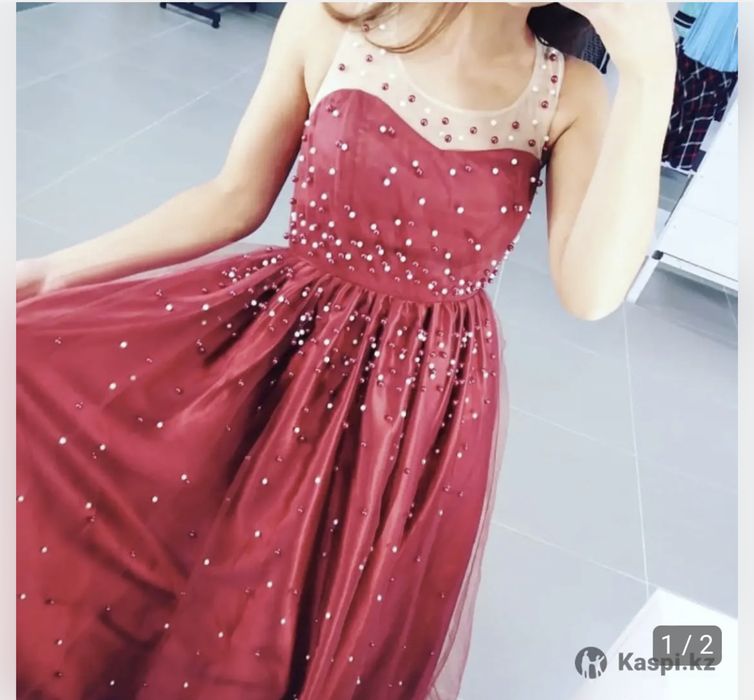 Все платья новые