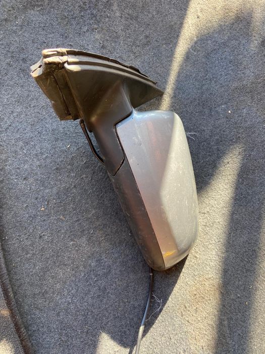 Vand oglinda audi a4 b7