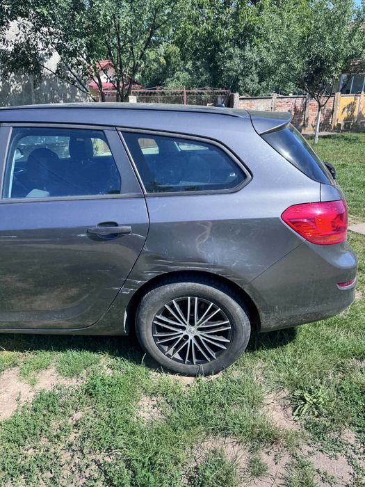 OPEL Astra 2012 — imagine 2
