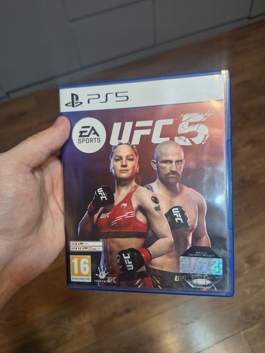 Диск UFC 5 для PS5