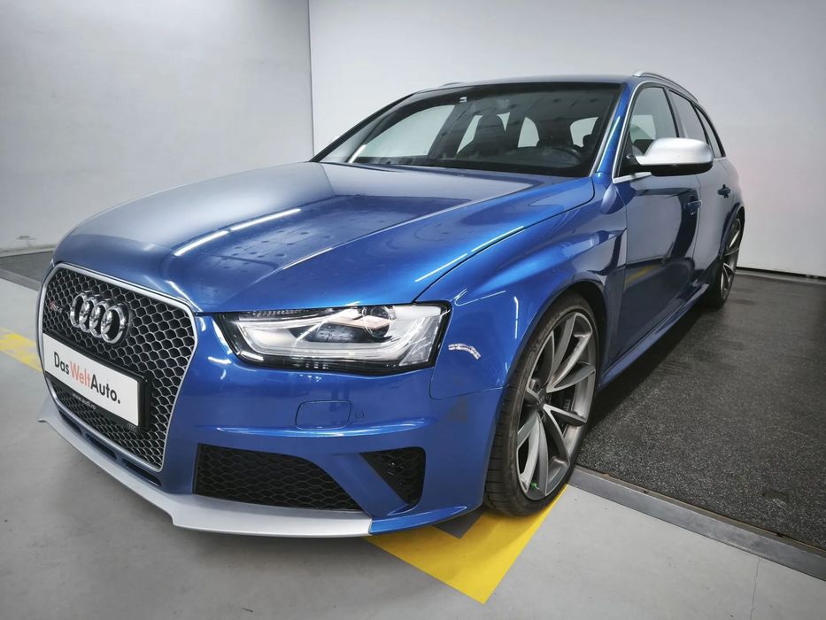 Audi RS4 primul proprietar
