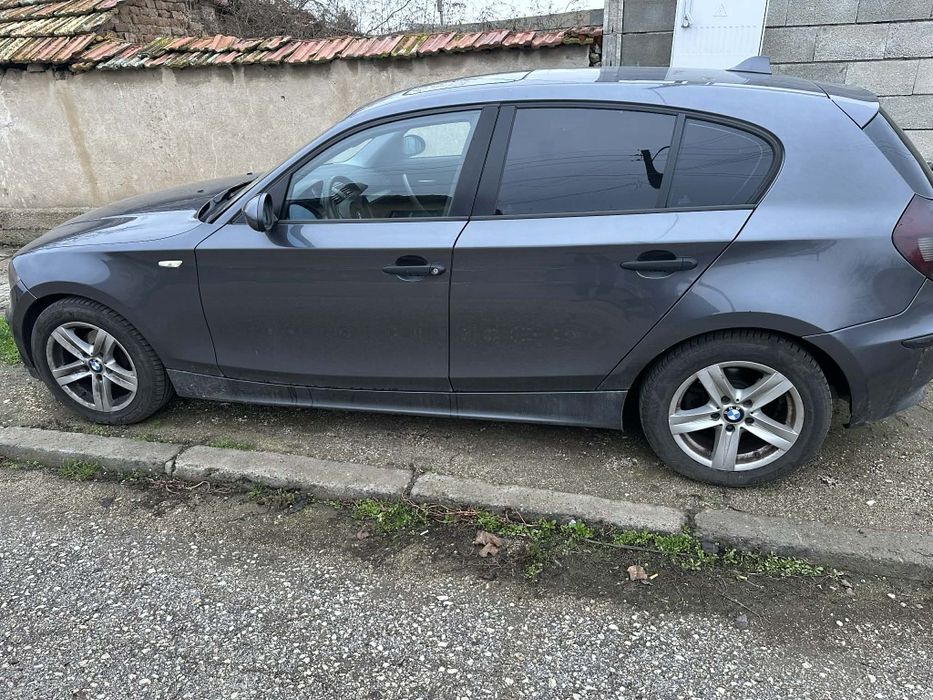 BMW E87 116i 2005г