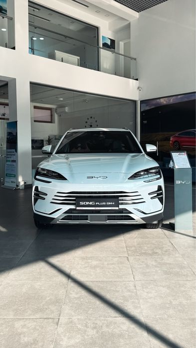 BYD Song Plus Champion DM-i Uzpride 150km Flagship