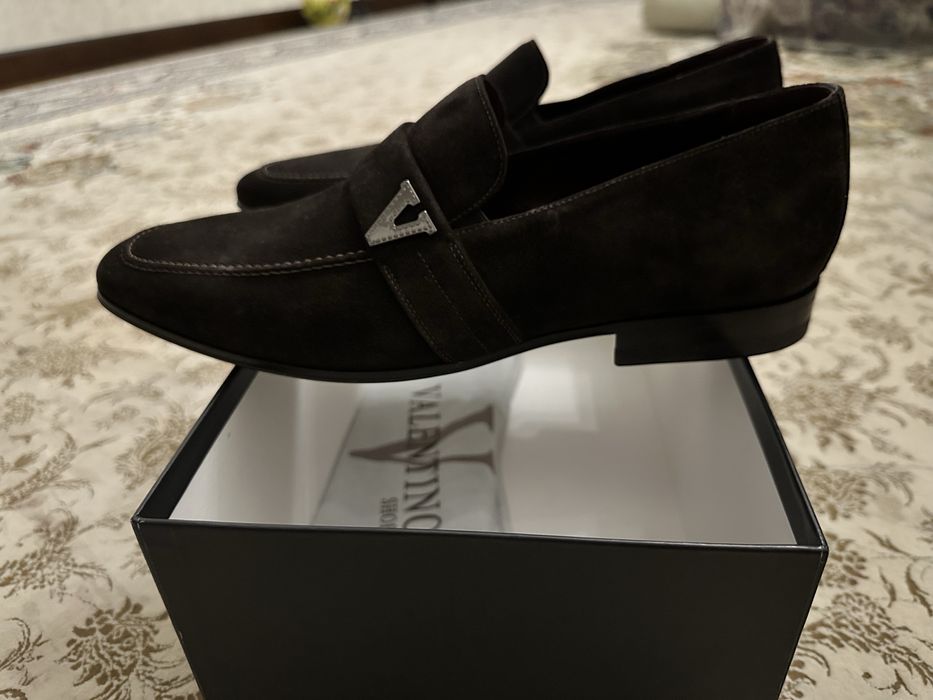 Новая мужская обувь от Valentino