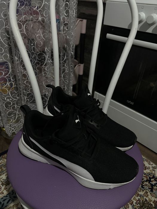 Кроссовки PUMA оригинал.Размер 42.5