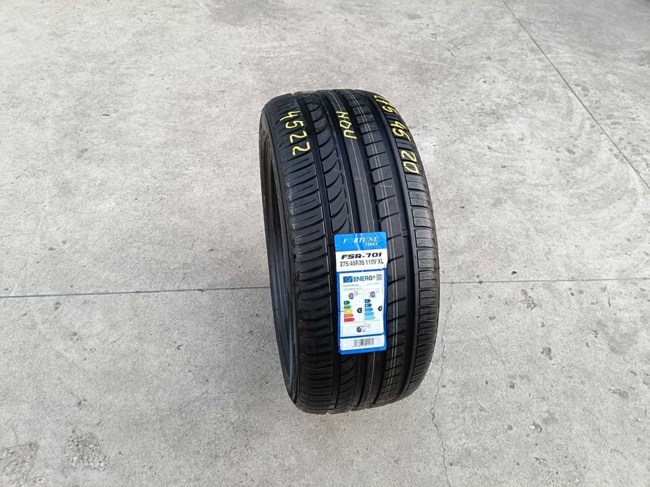 O anvelopa noua de vara 275 45 20 fortune tyres dot 4522