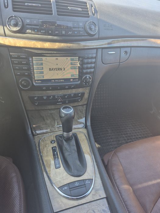 Mercedes e320 avangarde facelift  v6 2008