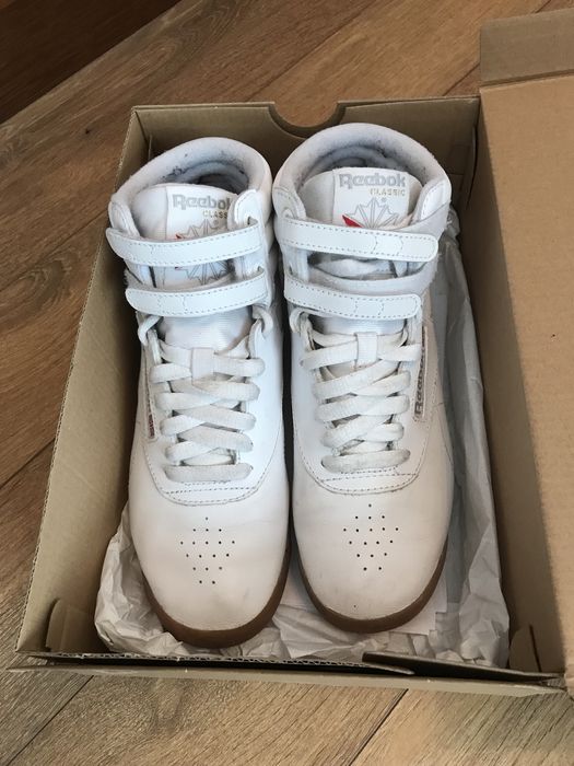 Лот дамски маратонки