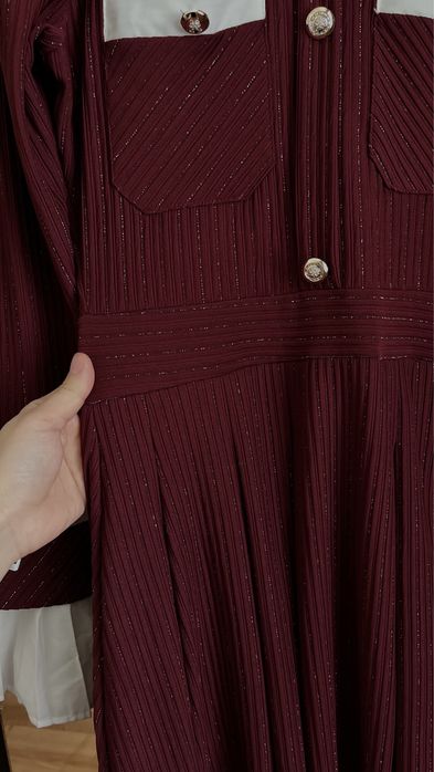 Платье женское очень красивое