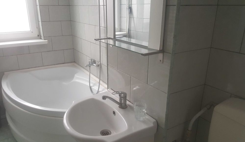 Proprietar închiriez 1 cameră apartam 3 camere Piața Sud