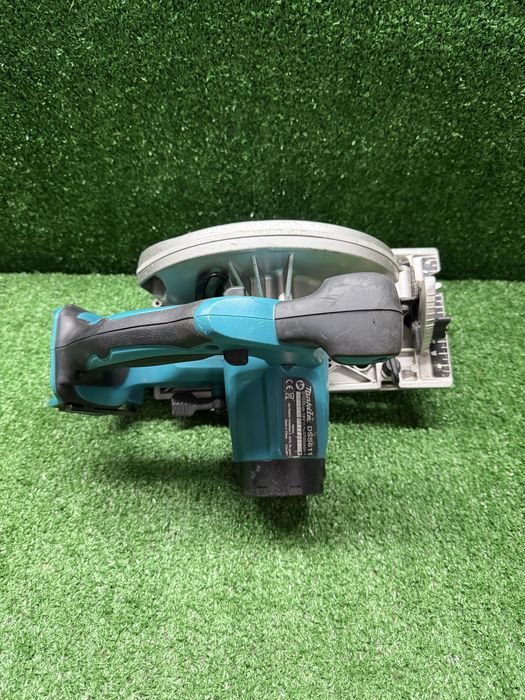 Ръчен циркуляр Makita DSS611