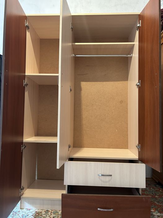 Шифоньер/Шкаф/Гардероб