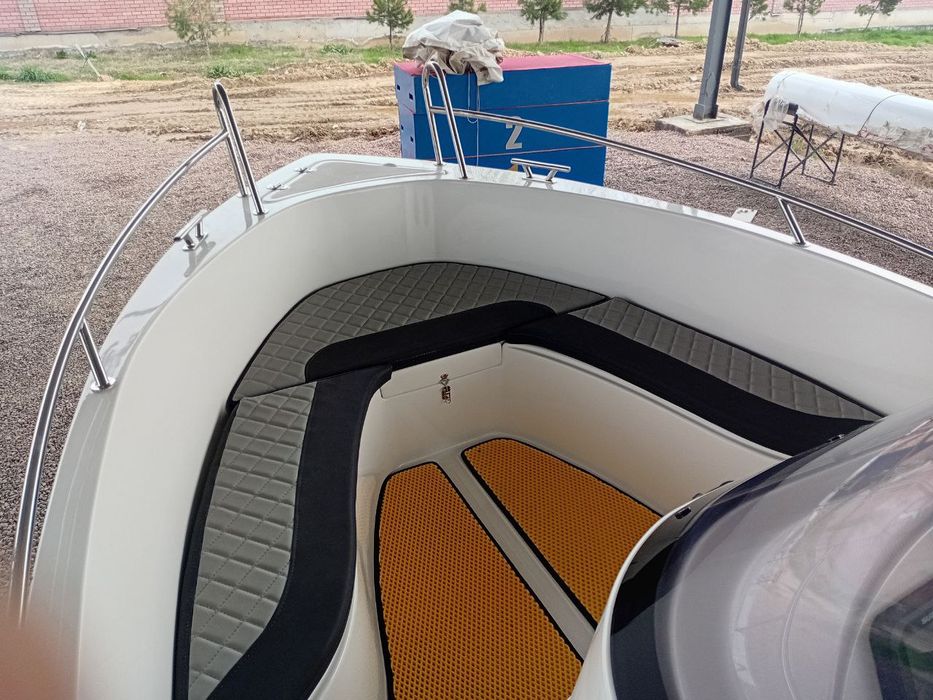 Катер КатерЭмиль 570 спорт двигатель сузуки 140df-4 такт