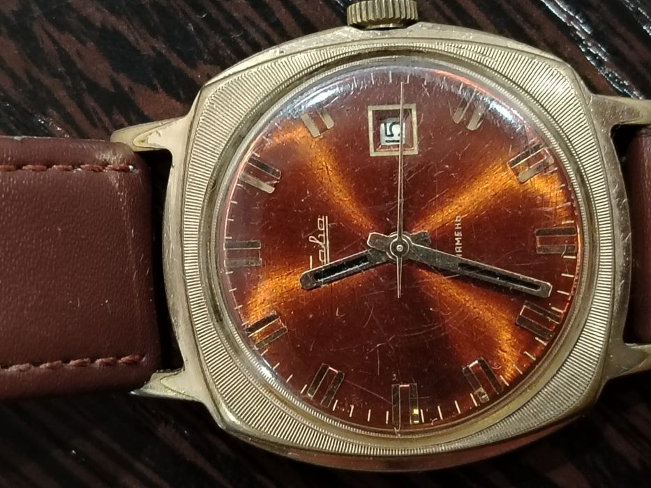 Продам часы СССР оригинал