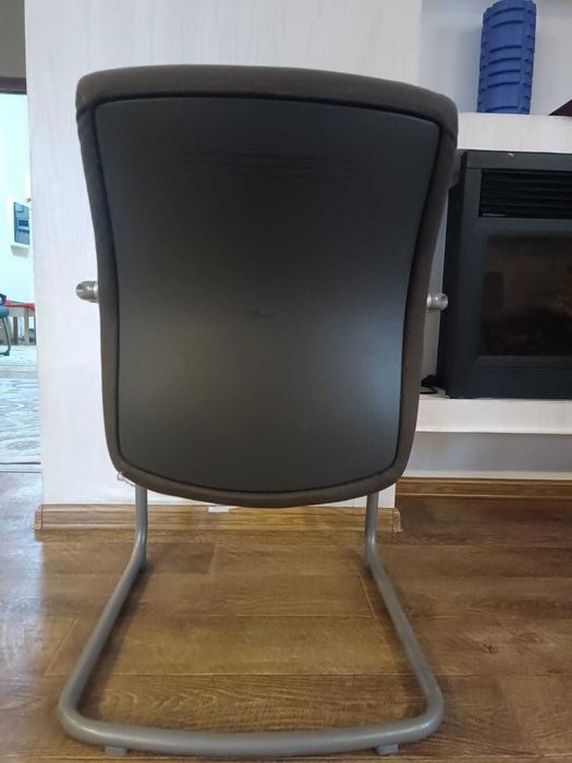 Кресло для посетителей ( Корея )