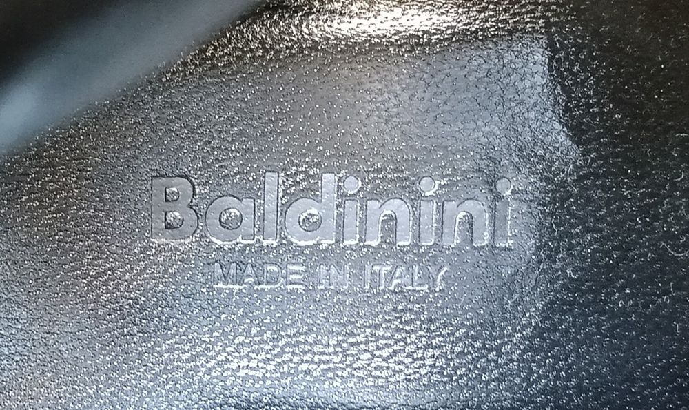 Обувки Baldinini  Италия.