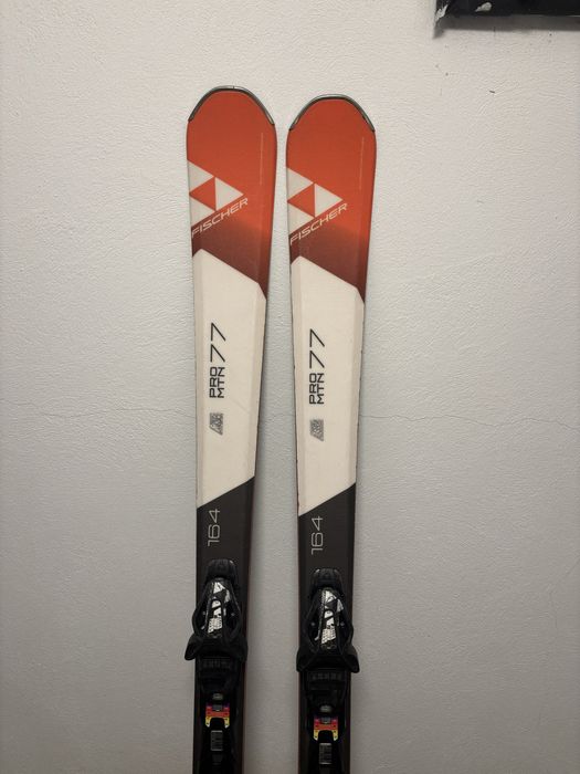 Schiuri Fischer 164cm