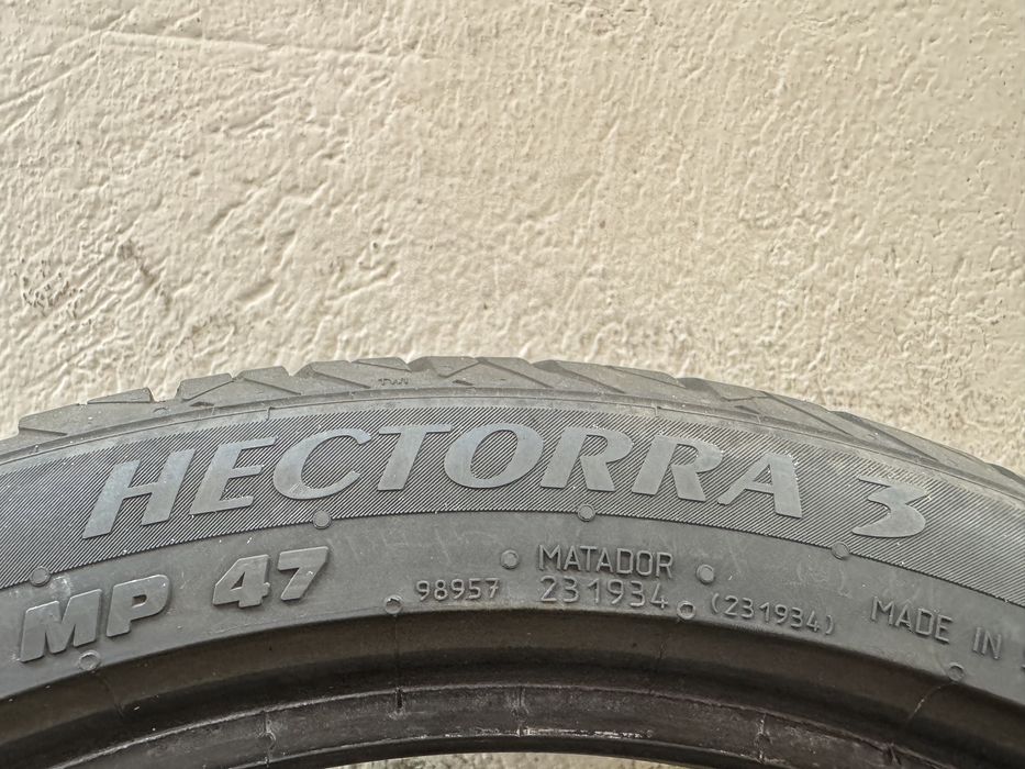 Автомобилни гуми 265 35 18 Matador