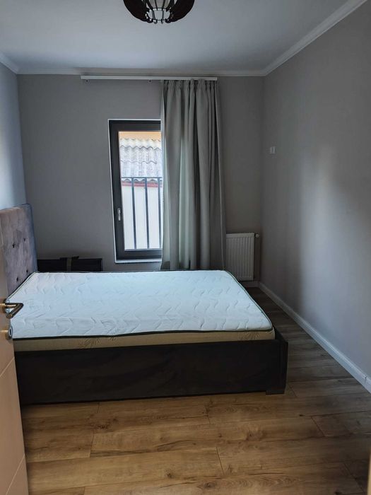 Persoana fizica Dau in chirie apartament doua camere