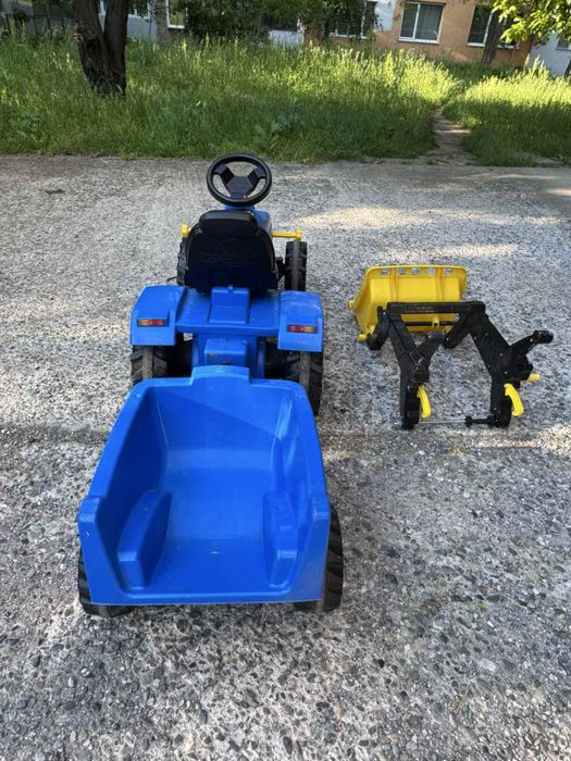 Детски   трактор  със  педали