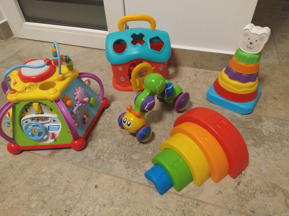 Jucării educative pentru copii