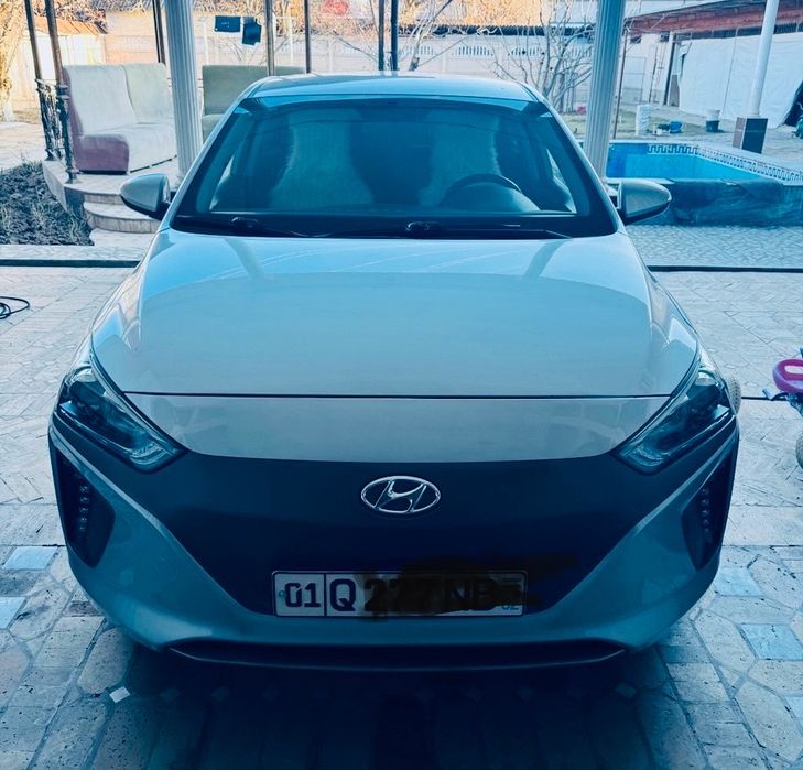 Продаю электромобиль Hyundai IONIQ 2019 года выпуска.
