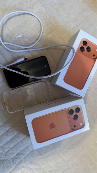 Продам IPhone 17 mini на базе Android