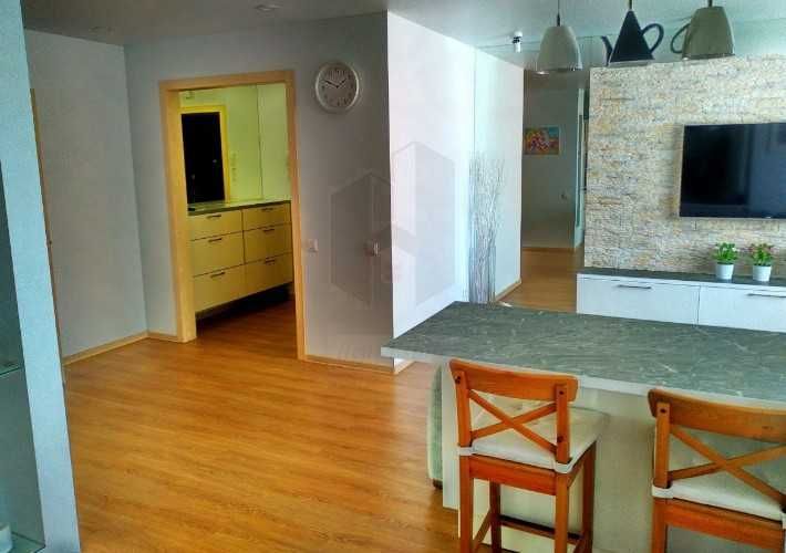 Дава се под наем Двустаен апартамент в Пловдив, Изгрев - 65 кв.м за 244.8 € - Снимка #3